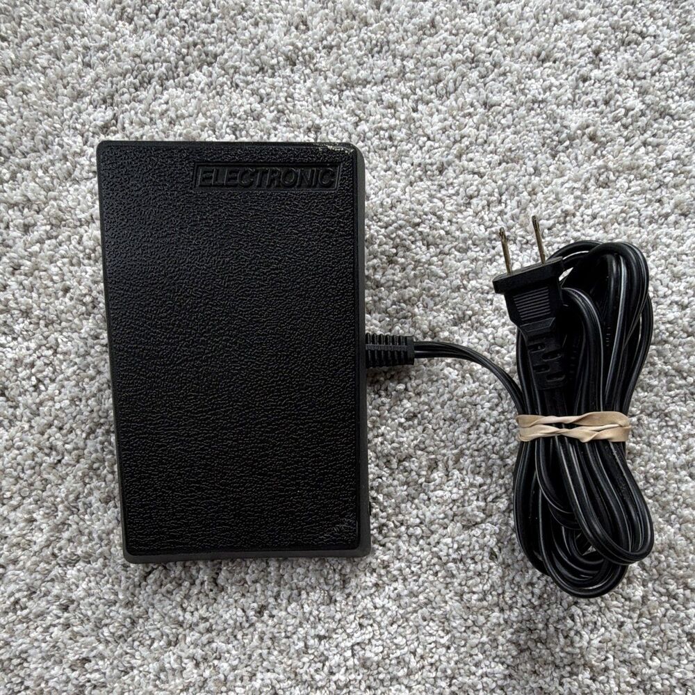 Singer CR606 362095-001 Electronic Sewing Machine Foot Pedal 3-Prong Controller